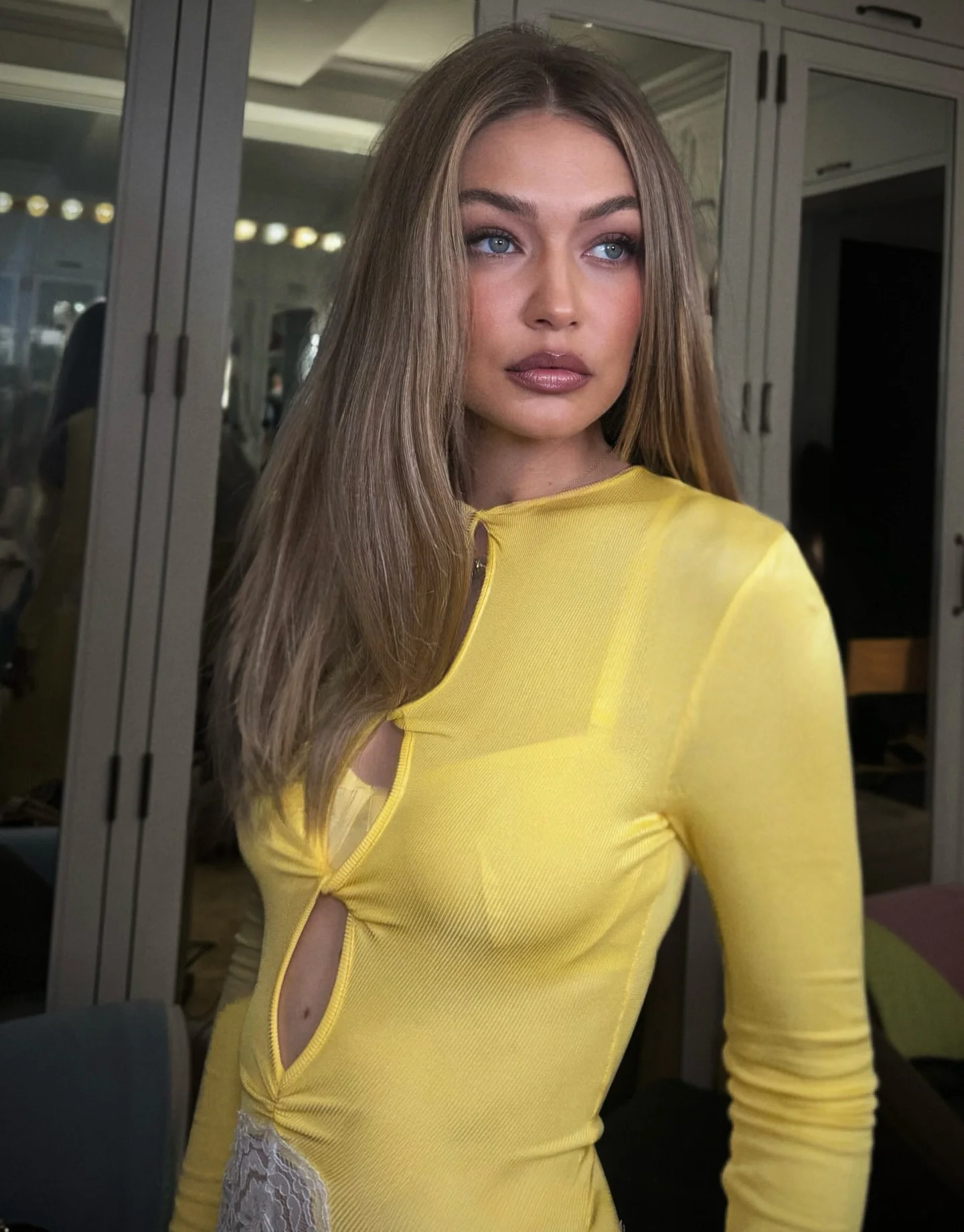 Women Yellow Lace Cutout Long  - đánh giá và giá Bodycon Long Sleeve Ribbed Dress
